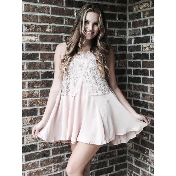 Boutique Dresses & Skirts - NWT Pale Pink Lace Trim Mini Dress Tunic | Coquette Boho Coastal Cowgirl Fairy S